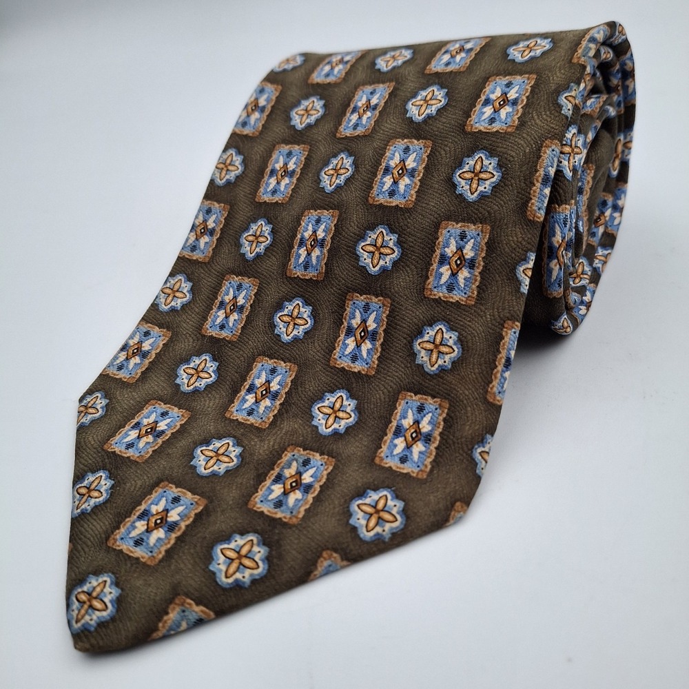 Jos. A. Bank Brown Blue Hand Made 100% Silk Made In USA Rectangular Medallions